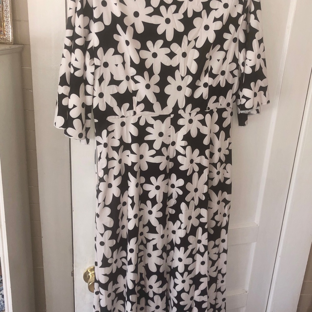 Vintage Daisy Flower Dress - Picture 4 of 7